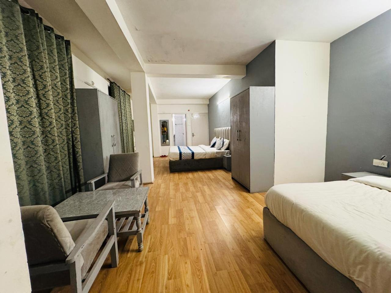 Hotel New # Link Way # Near Zing Bus Stand Manali  Bagian luar foto